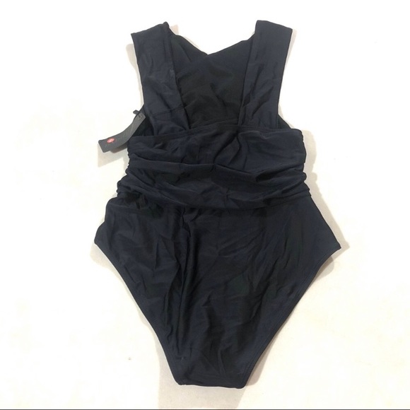 Lapaya Front Criss Cross Ruched One Piece Swimsuit - Picture 3 of 6